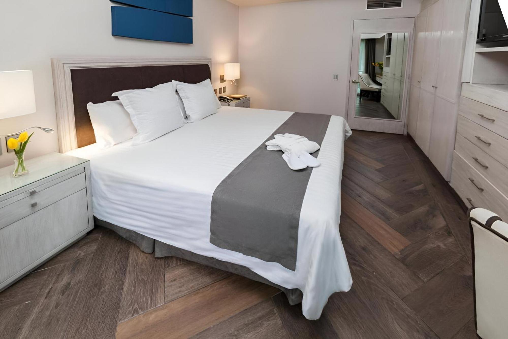 Suites Del Angel Мехико Экстерьер фото